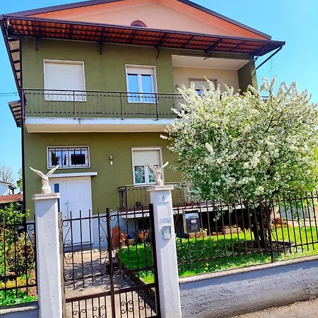 Le Aquile Apartment *
